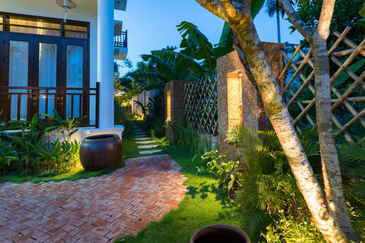Riverside Hamlet Homestay & Villa Хойан Экстерьер фото